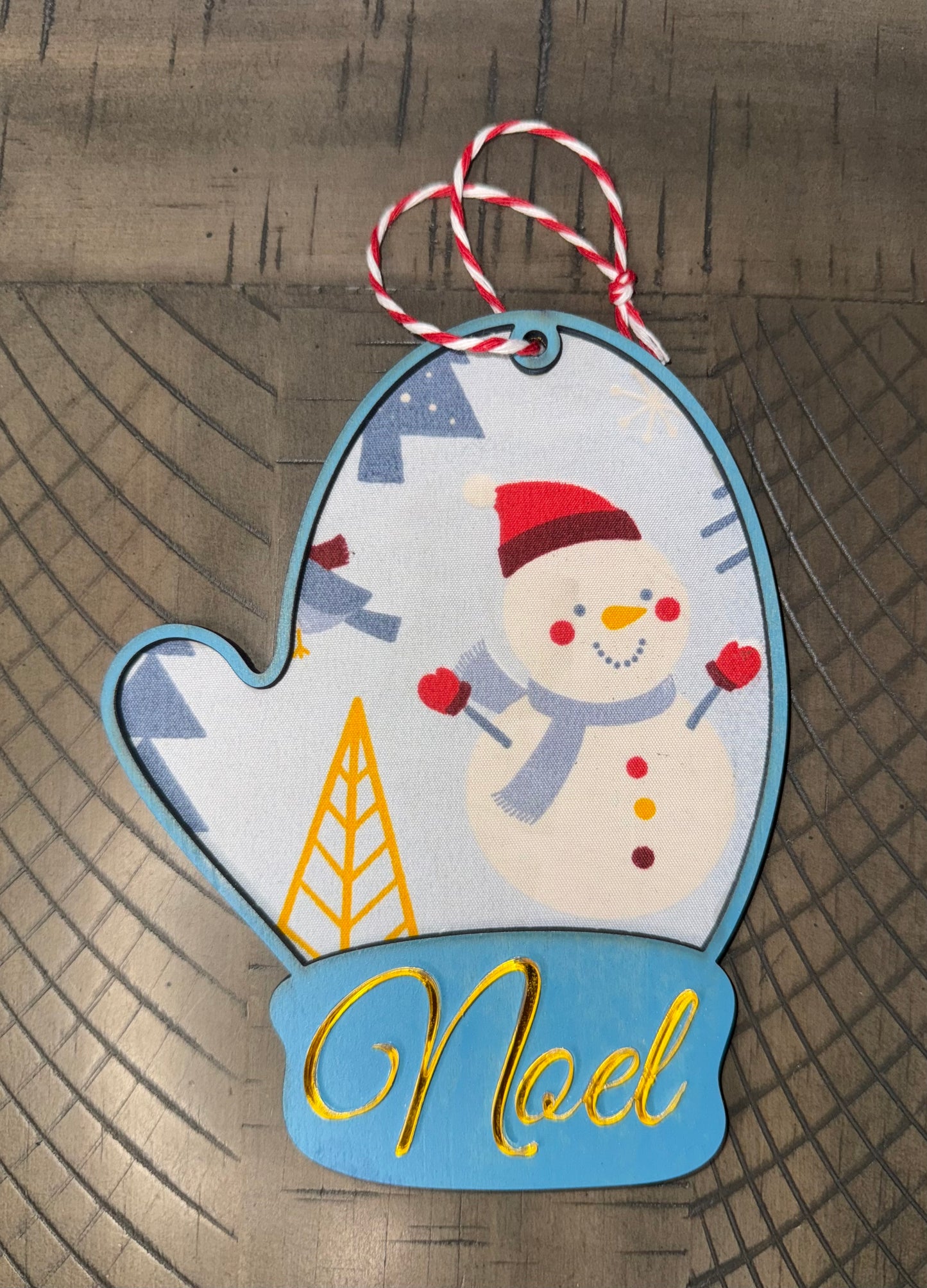 Winter Mitten Ornament